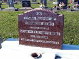 image of grave number 402330